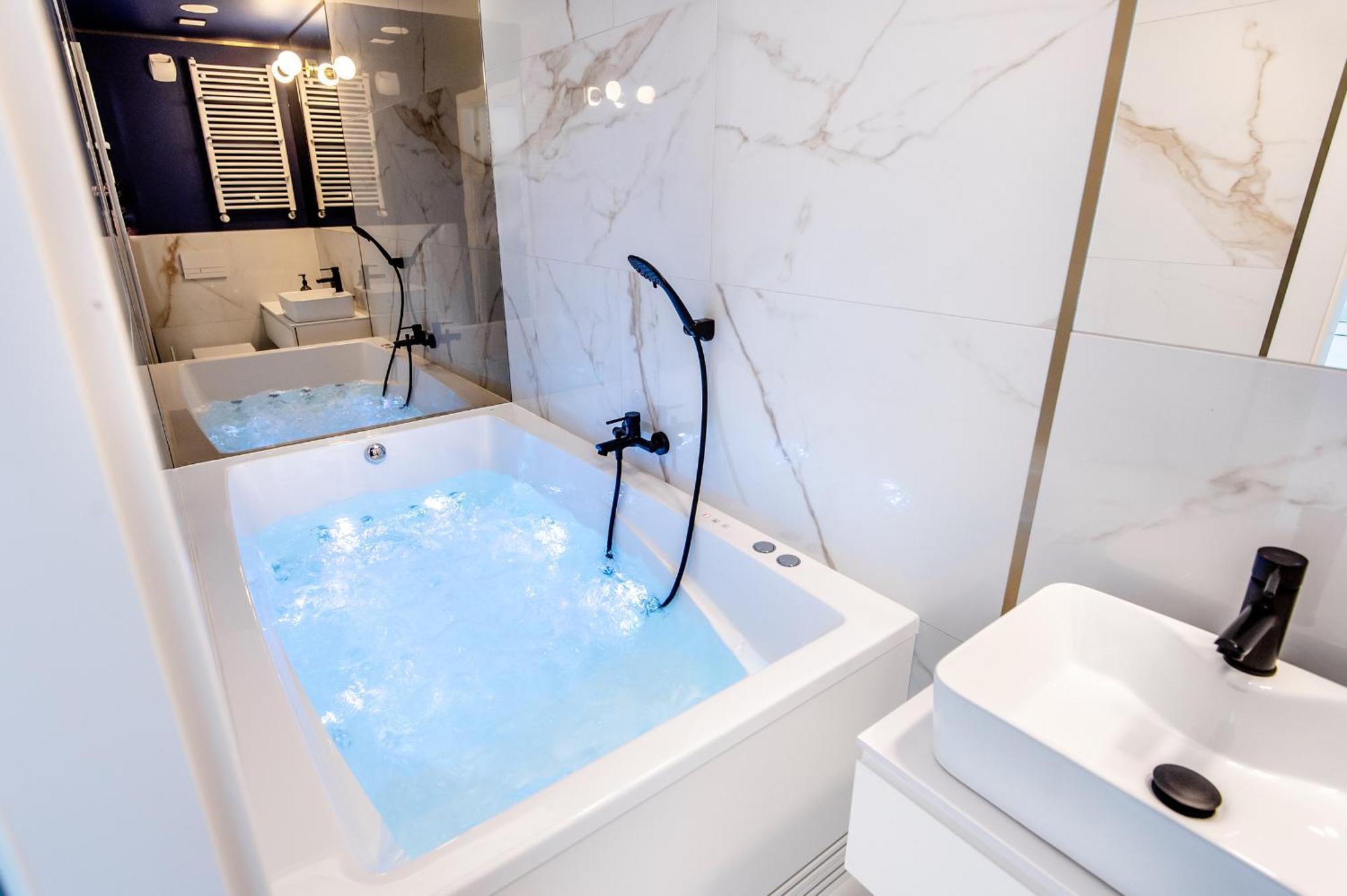 Apartment Super-apartamenty Vip Jacuzzi Iii Poznan